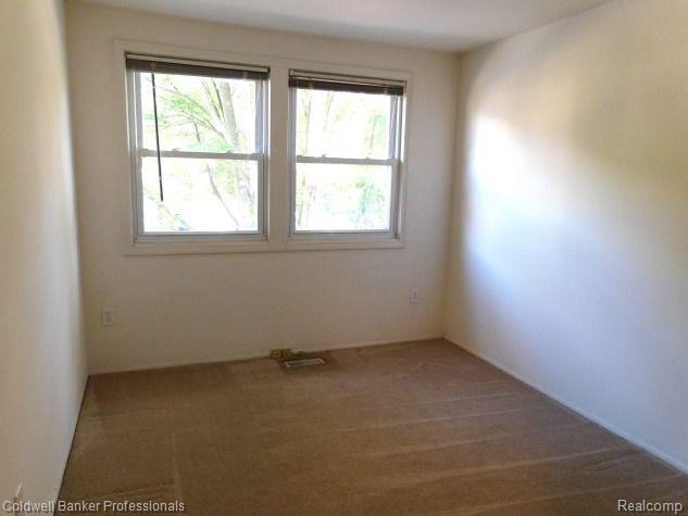 5238 BREEZE HILL, Troy, MI 48098 — Photo 16
