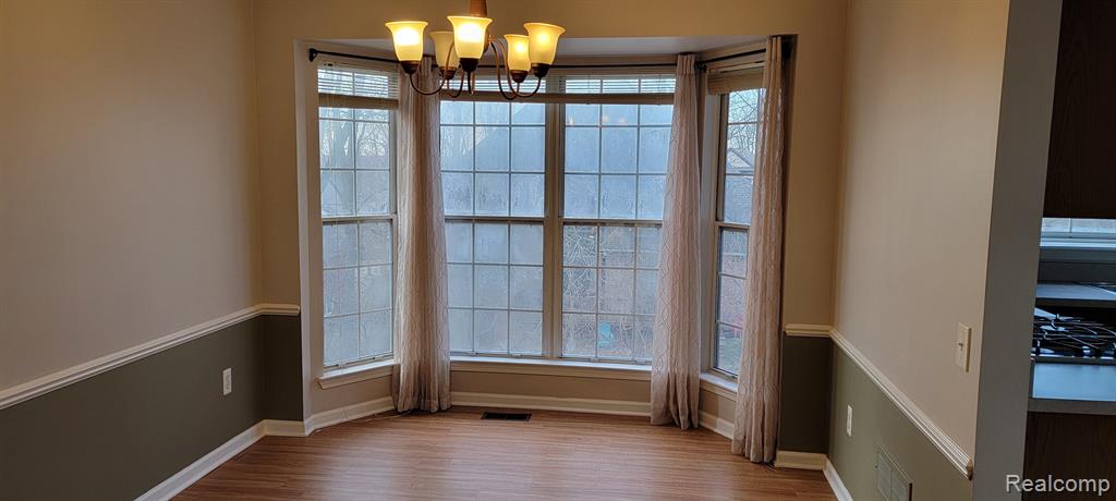 543 ARLINGTON Drive, Rochester Hills, MI 48307 — Photo 10