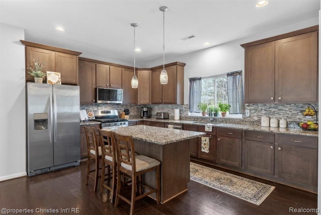 2683 Harvard Road, Berkley, MI 48072 — Photo 16