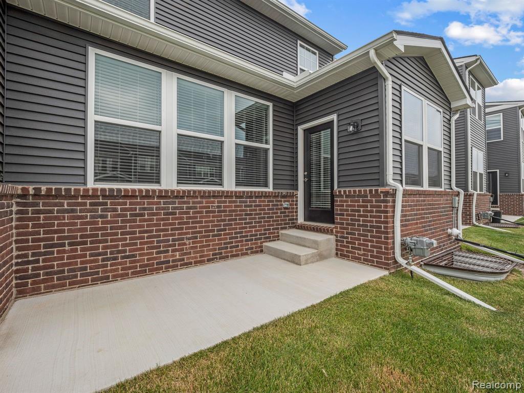 4837 GLENORA Drive, Lake Orion, MI — Photo 31
