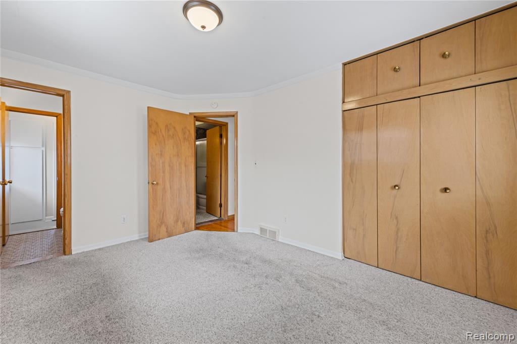 25629 Ridgeway Street, Dearborn Heights, MI 48127 — Photo 14