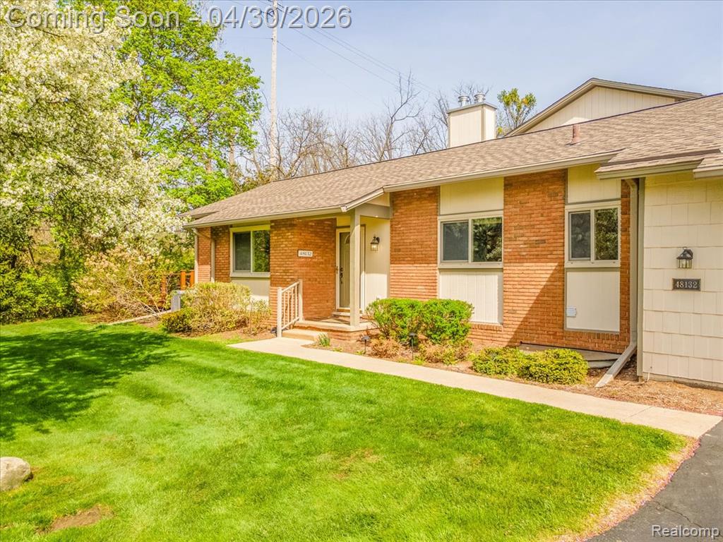 48132 Colony Farm Circle, Plymouth, MI 48170 — Photo 10