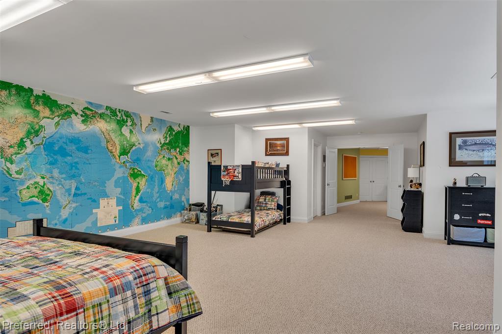 12196 Woodline Drive, Fenton, MI 48430 — Photo 60