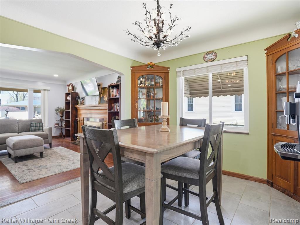 18048 Elizabeth Street, Roseville, MI 48066 — Photo 11