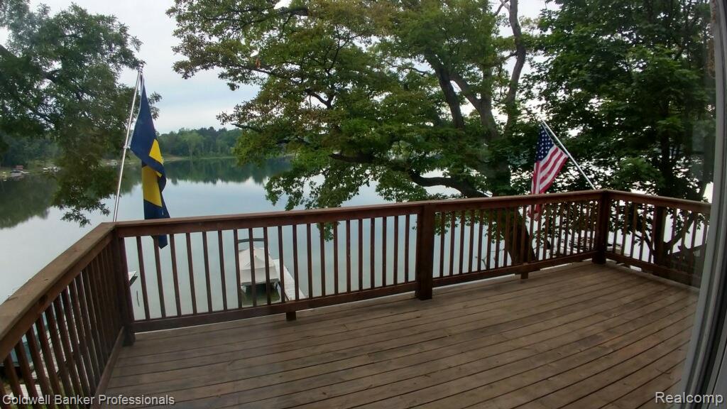 11050 Charles Drive, Byron, MI 48418 — Photo 10