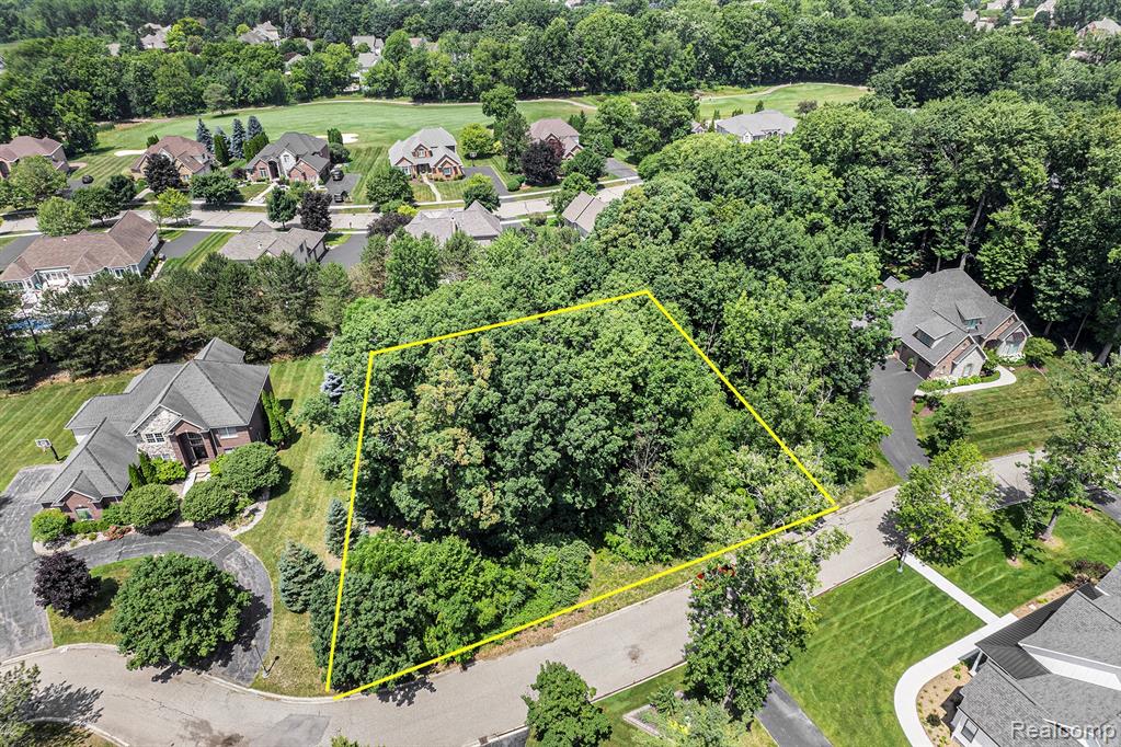 UNIT 110 ANDOVER CT Andover Court, Grand Blanc, MI 48439 — front exterior
