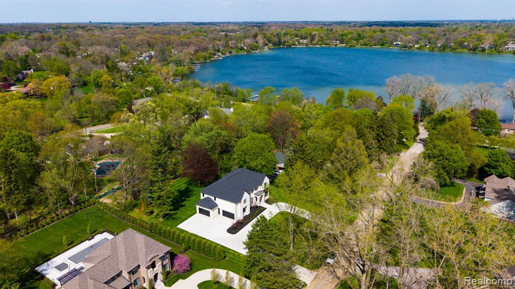 4546 Niagara Lane, Bloomfield Hills, MI 48301 — Photo 73