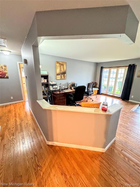 31090 Mc Namee, Fraser, MI 48026 — Photo 8