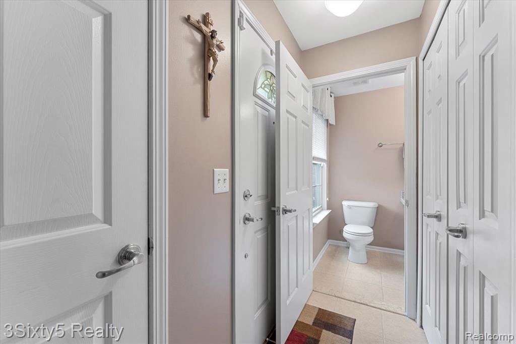 8733 Hardwood Drive, 101, Belleville, MI 48111 — Photo 11