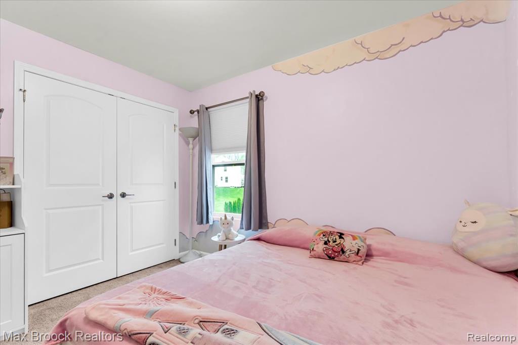 8401 Sharon Drive, White Lake, MI — Photo 30