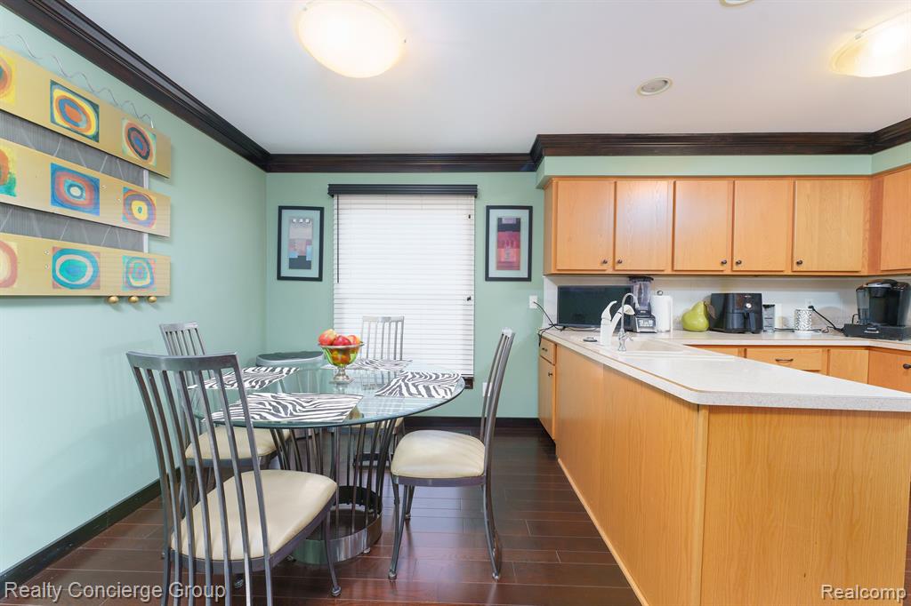 4526 GOLF VIEW Drive, Brighton, MI 48116 — Photo 19
