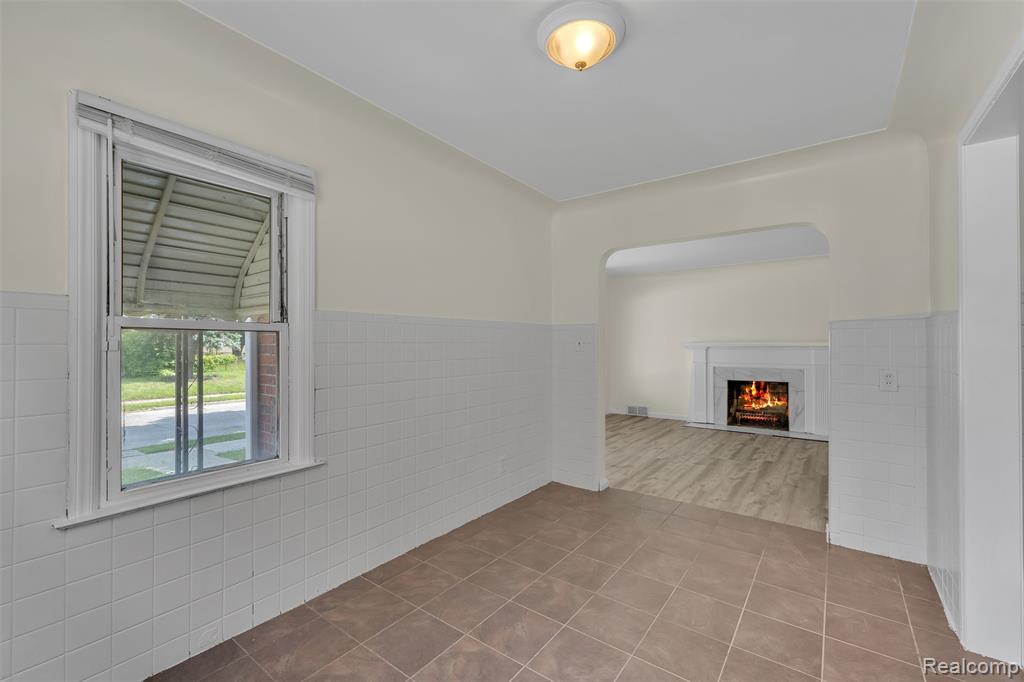 8310 Sirron Street, Detroit, MI 48234 — Photo 16