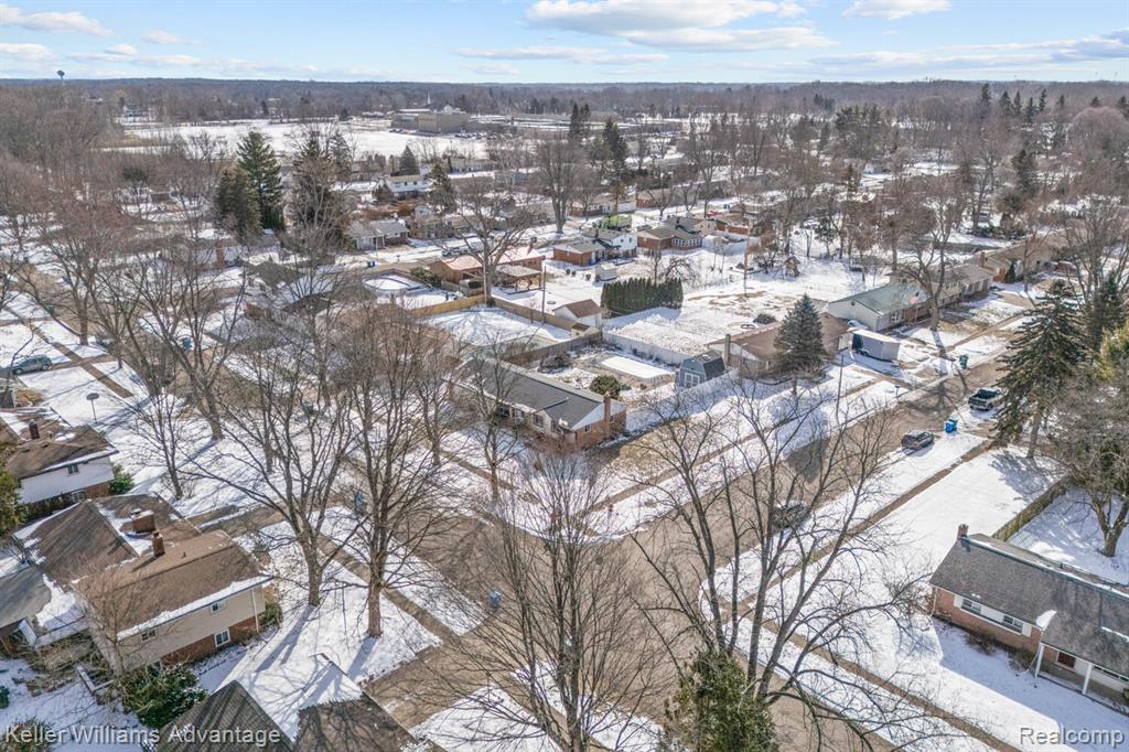 8735 Ringwood Drive, Commerce Twp, MI 48382 — Photo 27