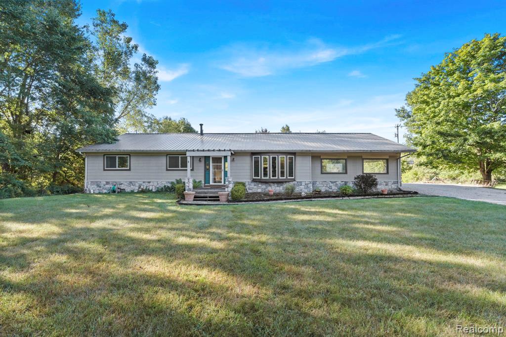 5376 Casey Road, Dryden, MI 48428 — front exterior
