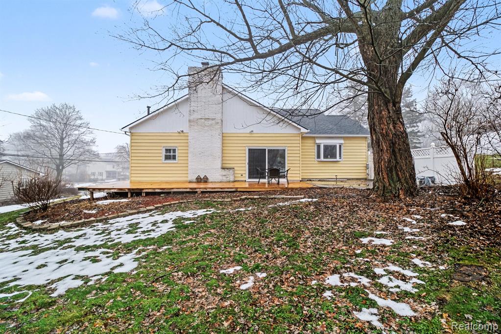 768 Pleasant Ridge, Lake Orion, MI 48362 — Photo 32
