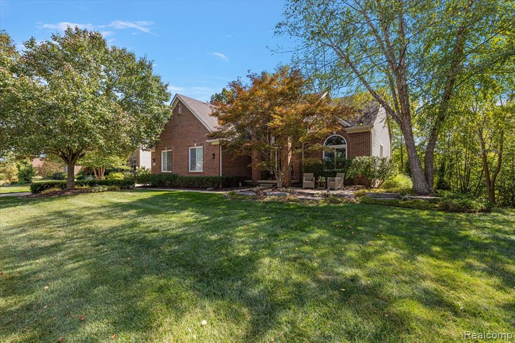 59213 Carriage Lane, South Lyon, MI 48178 — Photo 5