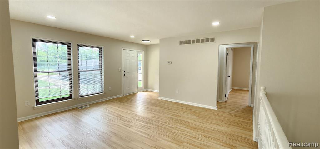 40344 Newport Drive, Plymouth, MI 48170 — Photo 5