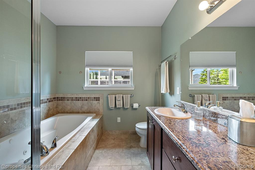 43601 SCAUP Lane, Clinton Twp, MI 48038 — Photo 30