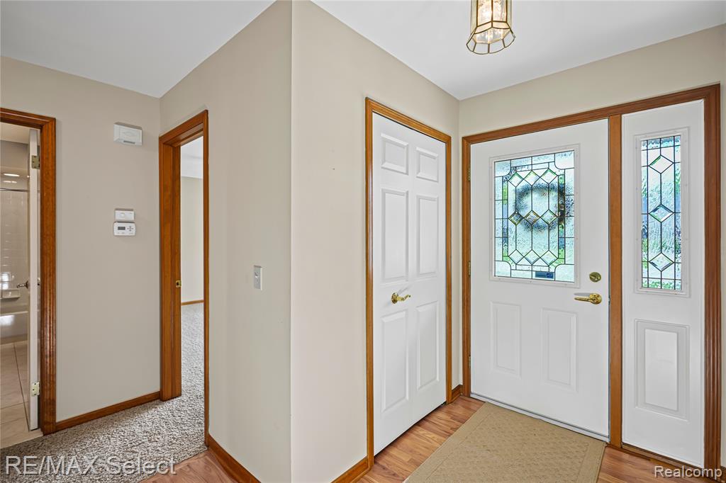 5184 Wyndemere Common Square, Swartz Creek, MI 48473 — Photo 23