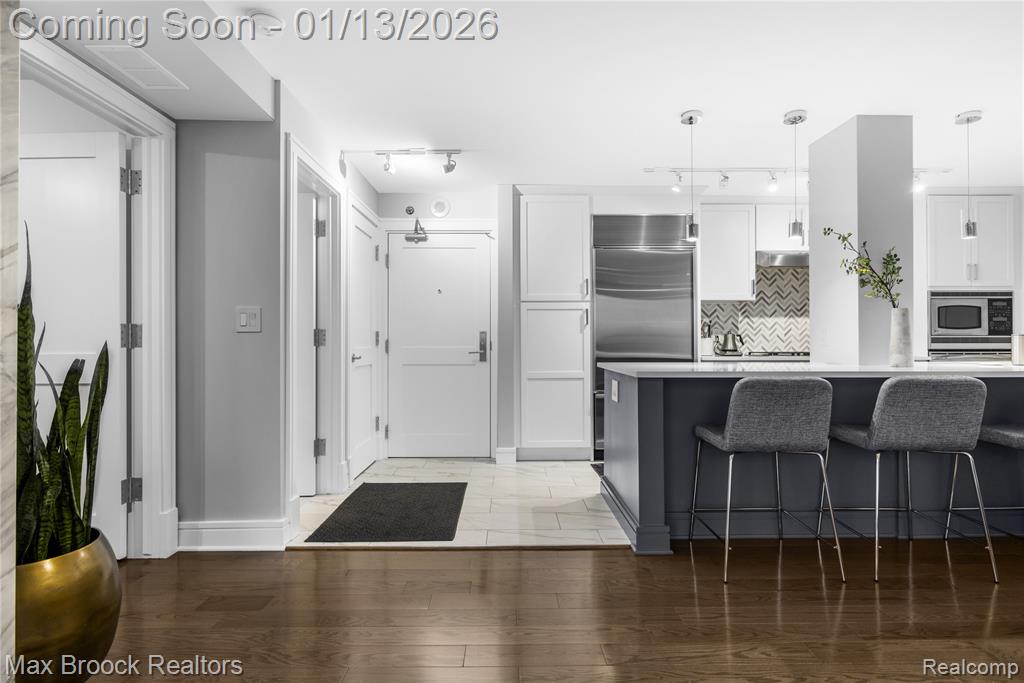 411 S Old Woodward Avenue, 611, Birmingham, MI 48009 — Photo 17