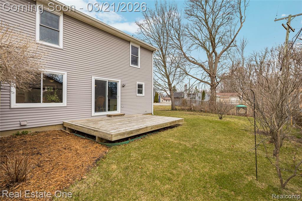 1065 Round Lake Road, White Lake, MI — Photo 20