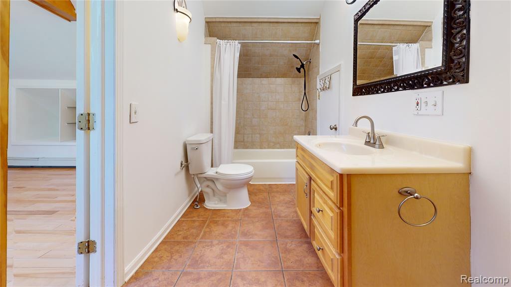 415 Gardenia Avenue, Royal Oak, MI 48067 — Photo 8