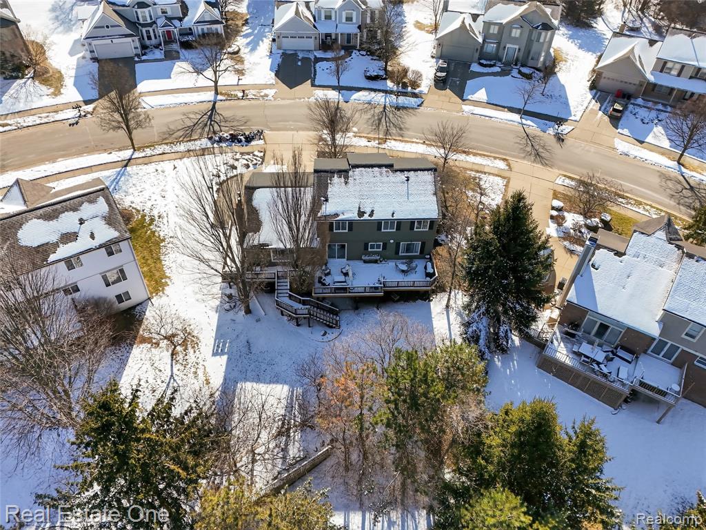 564 Dorchester Way, Milford, MI 48381 — Photo 65