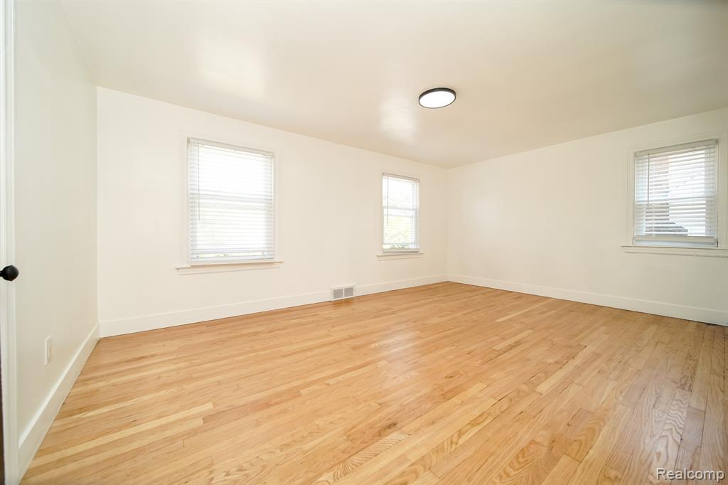243 Newport Street, Detroit, MI 48215 — Photo 48