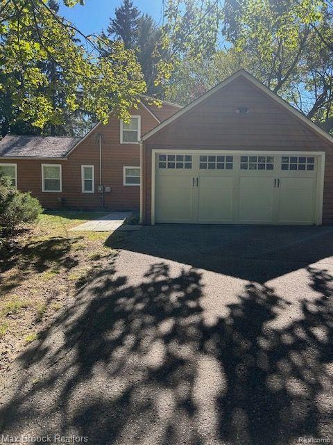 27180 WELLINGTON Road, Franklin, MI 48025 — Photo 2
