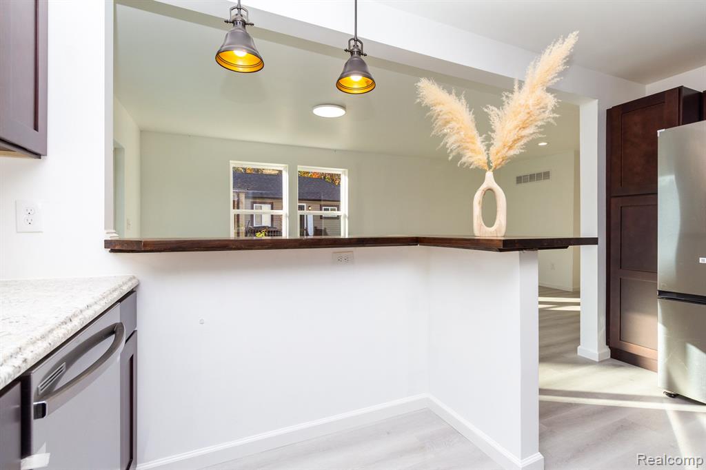 500 N CONKLIN Road, Lake Orion, MI 48362 — Photo 14