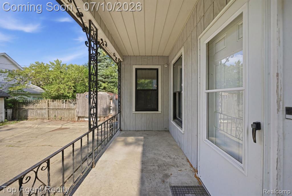 74 Washington Street, Mount Clemens, MI 48043 — Photo 5