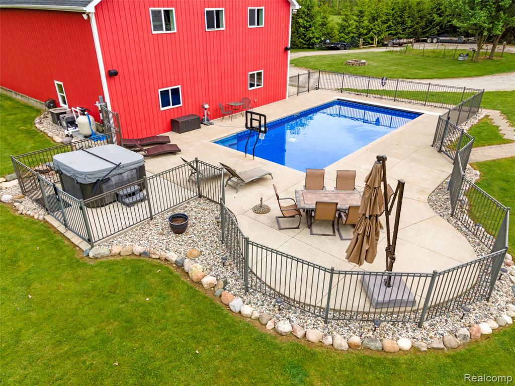 13085 Rohn Road, Fenton, MI 48430 — Photo 41