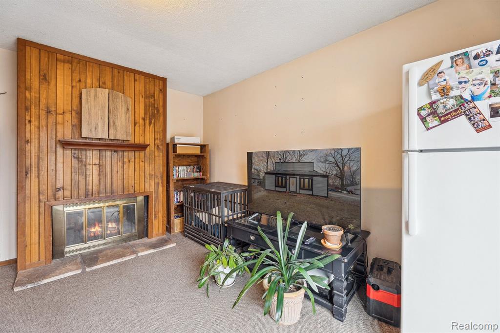 6491 WOODLAND Road, Whitmore Lake, MI 48189 — Photo 27