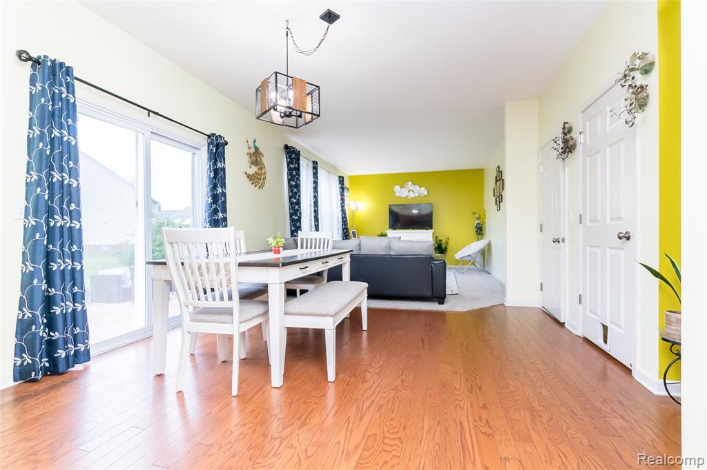 51224 Luke Lane, Novi, MI — Photo 13