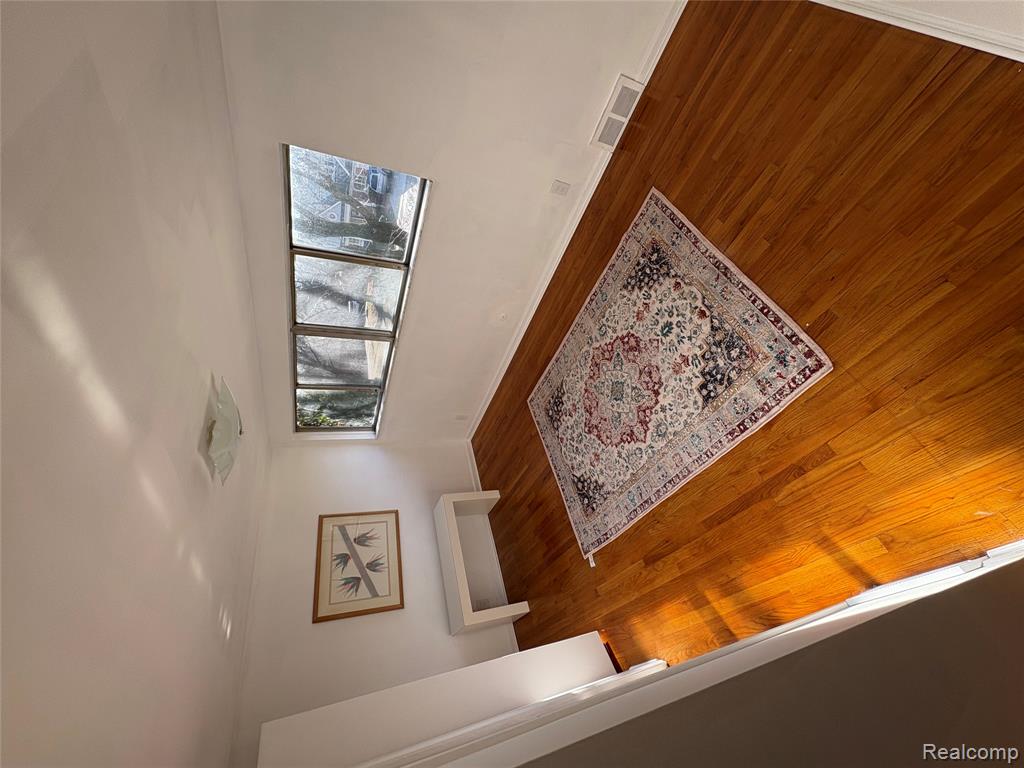 646 Peach Tree Lane, Grosse Pointe Woods, MI 48236 — Photo 17