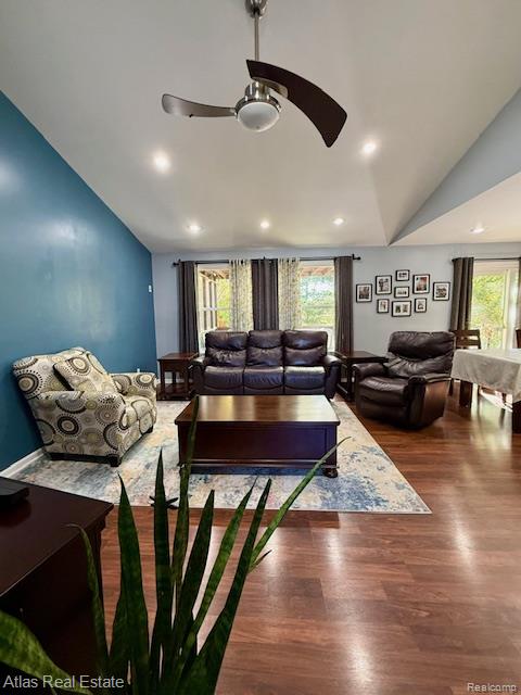 5020 Meadow Crest Circle, Holly, MI 48442 — Photo 14