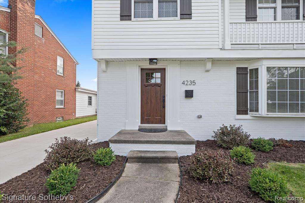 4235 Sheridan Drive, Royal Oak, MI 48073 — Photo 3
