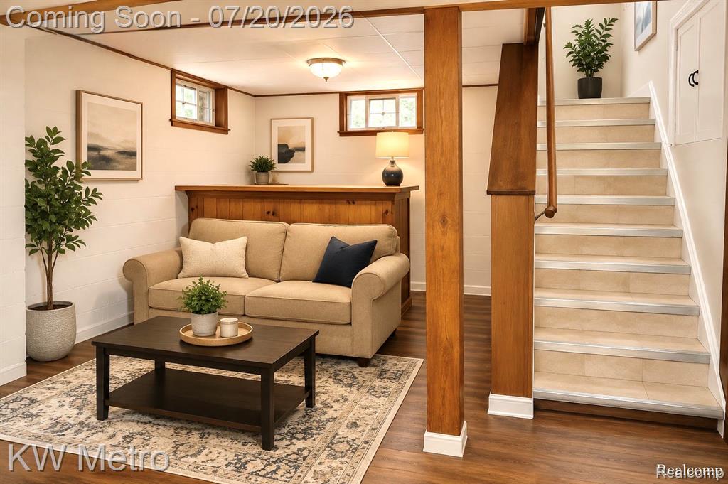 619 N ELIZABETH Street, Dearborn, MI 48128 — Photo 12