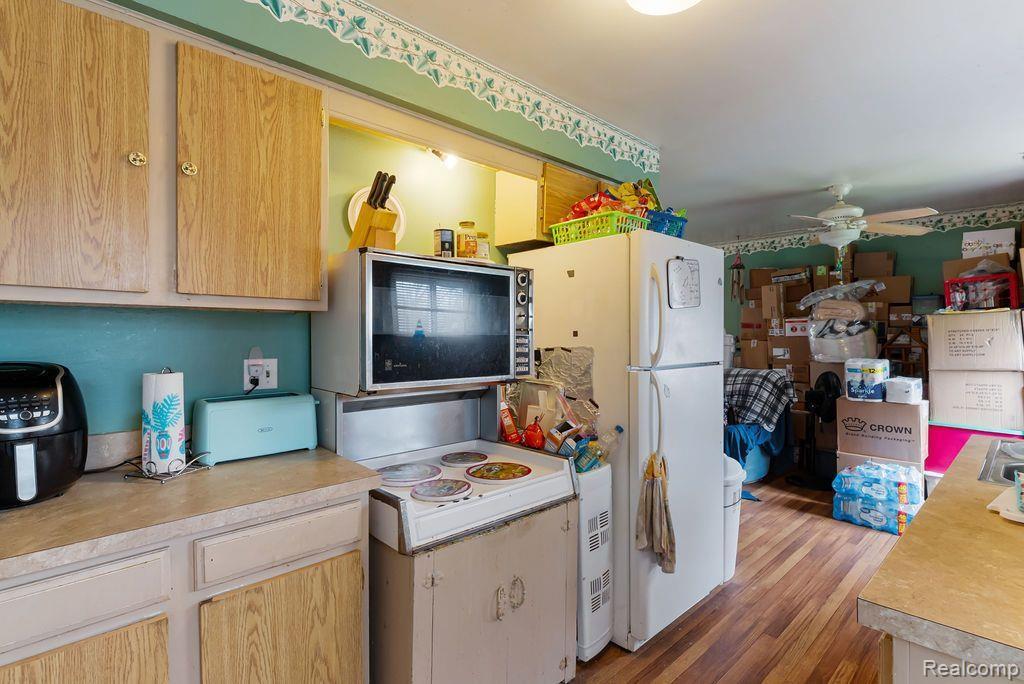 333 FAIRFIELD, Holly, MI 48442 — Photo 8