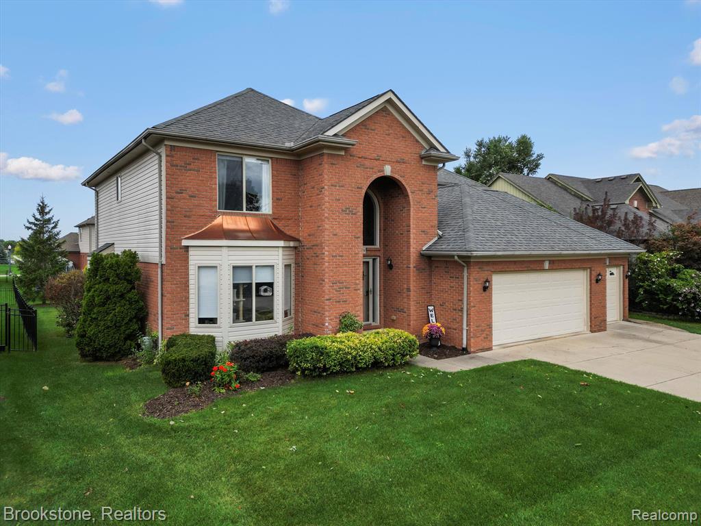 50629 NESTING RIDGE Drive, Macomb, MI 48044 — Photo 2
