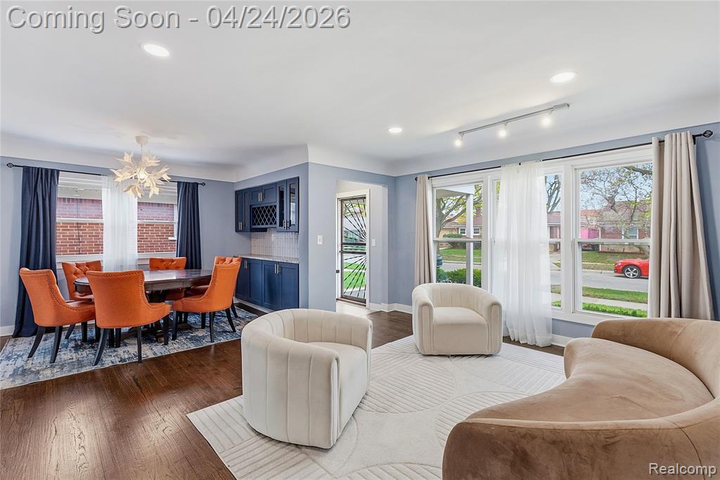 13431 Burton Street, Oak Park, MI 48237 — Photo 4