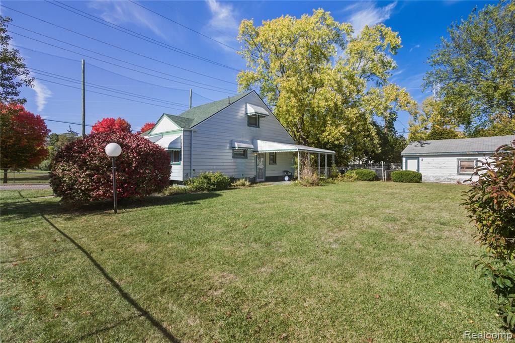 608 Nevada Avenue, Pontiac, MI 48341 — Photo 26