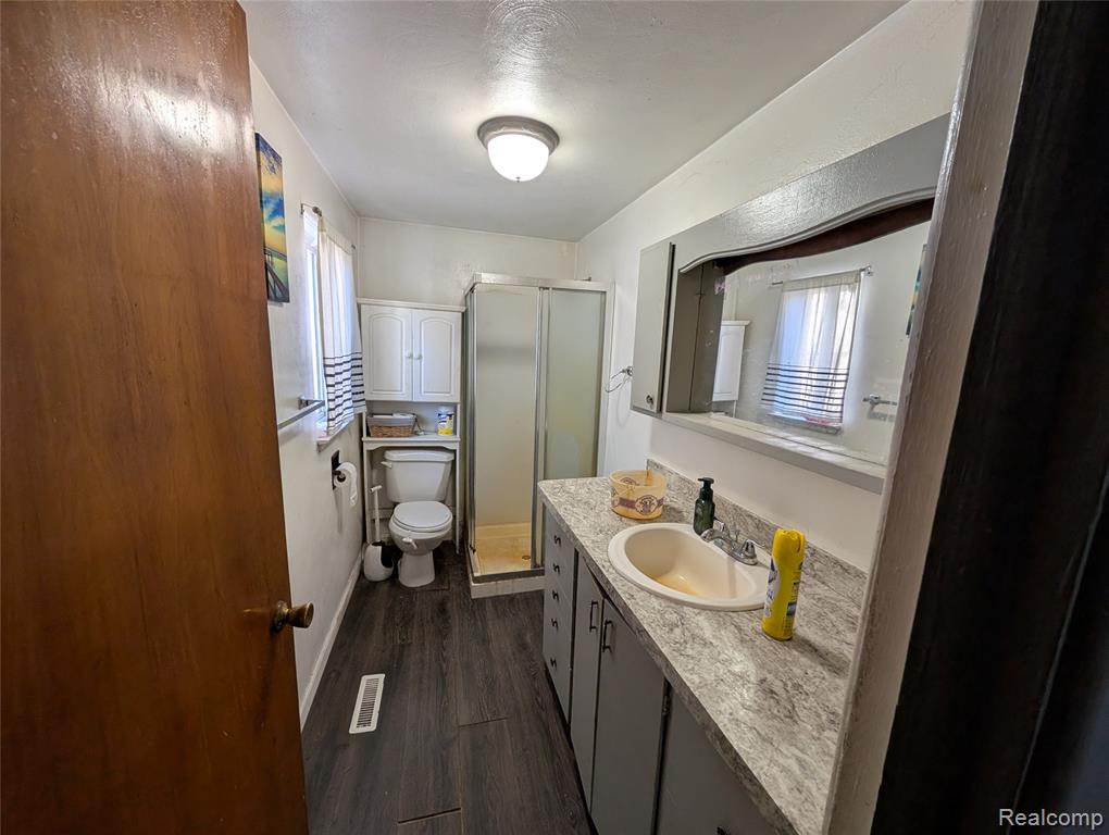 805 Oak Street, Lennon Vlg, MI 48449 — Photo 22