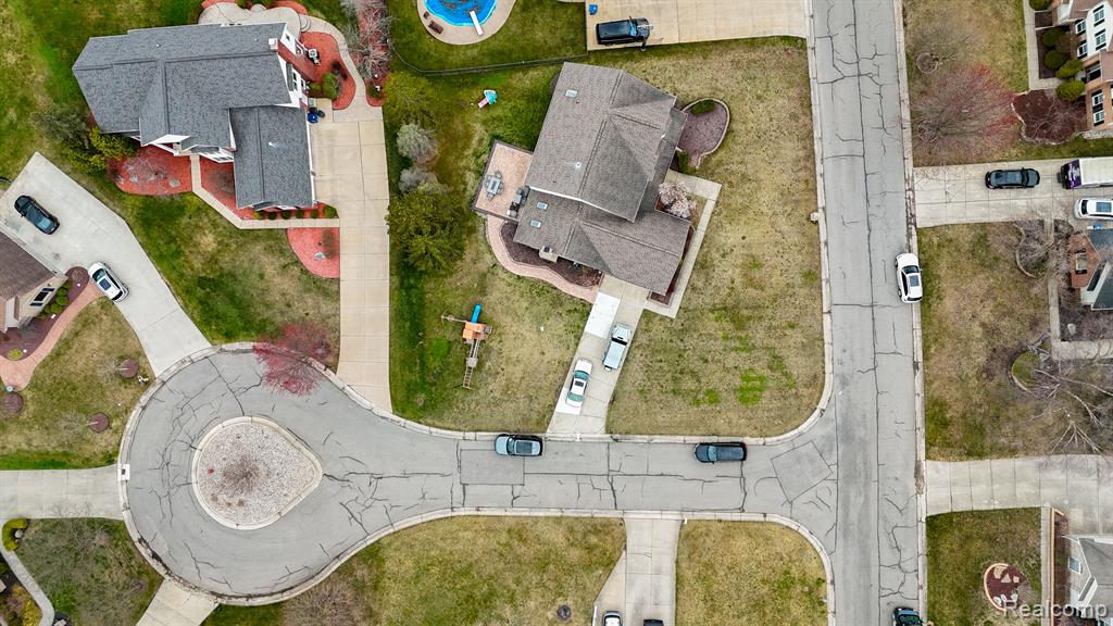 41647 SINGH Drive, Canton, MI 48188 — Photo 40