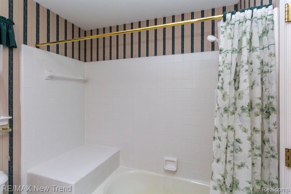 4905 RAVINE, Ann Arbor, MI 48105 — Photo 29