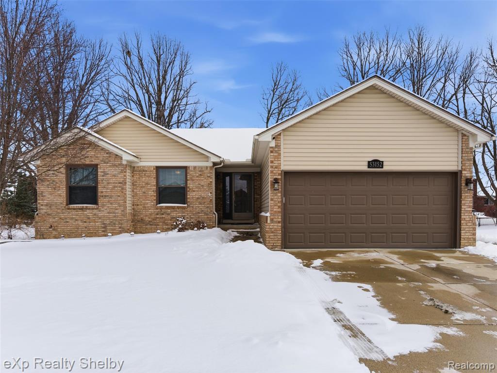 53152 Cripple Creek Drive, Chesterfield, MI 48047 — Photo 2