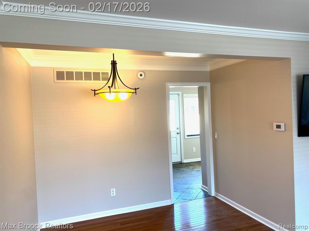 4815 Mansfield Avenue, Royal Oak, MI 48073 — Photo 9