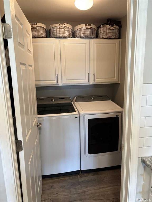 28242 Oakmonte Circle E, New Hudson, MI 48165 — Photo 14