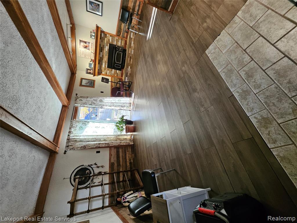 814 Saint James Street, Marysville, MI 48040 — Photo 10
