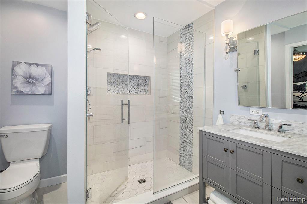 9875 Island Drive, Grosse Ile, MI 48138 — Photo 21